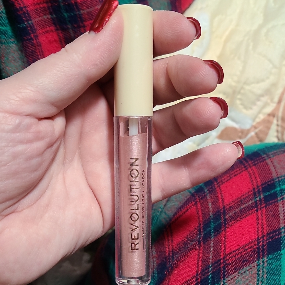 Revolution Shimmery Rose-Peach Lip Gloss